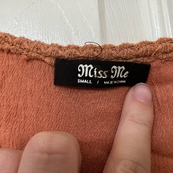 Miss Me pieced crocheted top - Picture 3 of 3